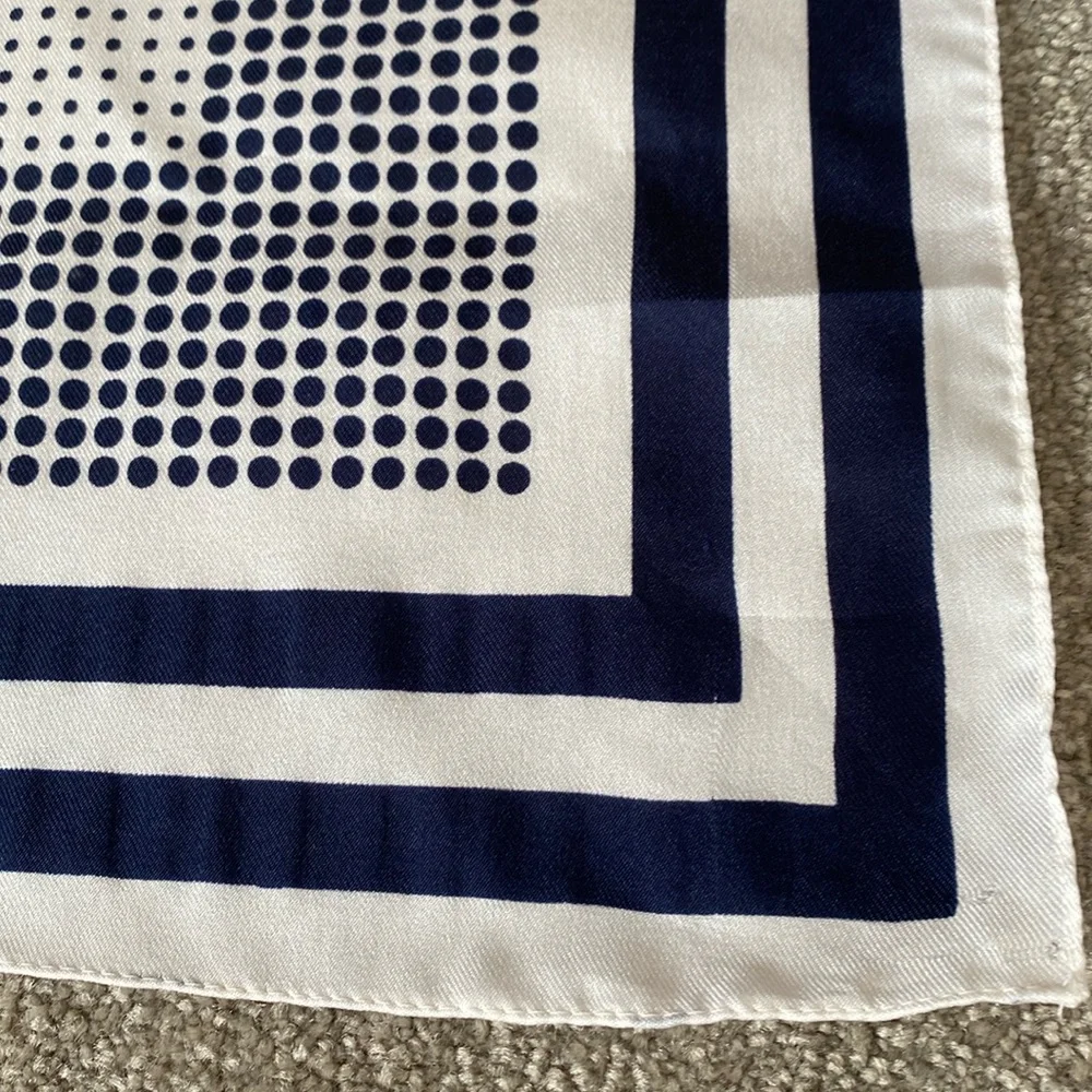 Vintage Handkerchief - Picture 4 of 6
